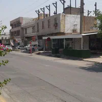 فروش اعیان دو واحد آپارتمان بصورت اسکلت