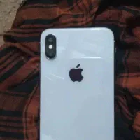 ب پول نیاز دارم