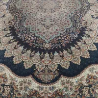 یک عدد فرش ۹ متری