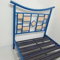 تخت یک نفره فلزی