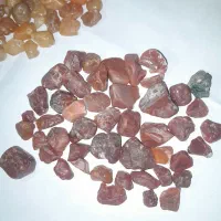 سنگ جواهرات|جواهرات|شیراز, لاله|دیوار