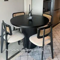 لوکارینزا میزناهارخوری نوالیتا