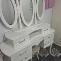 میز آرایشی سالم درحدنوع