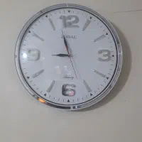 ساعت دیواری