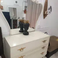 میز آرایش و آینه|مبلمان خانگی و میز عسلی|چالوس, |دیوار