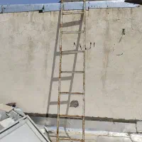 نردبان فلزی و درب آلومینیومی