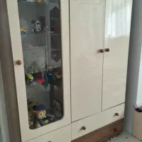 سرویس تخت وکمد کودک تمیز به علت جابه جایی