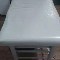 تخت آرایشگاهی