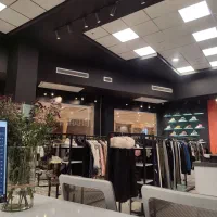 فروشنده آقا تک شیفت