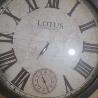 ساعت دیواری