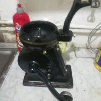 چرخ شیر فروشی
