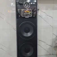 اسپیکر ایستاده