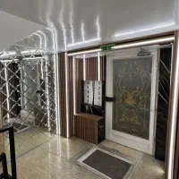 آپارتمان ۱۳۷ متری سه خواب فول امکانات