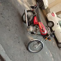 موتورسیکلت مدل ۸۵پلاک دار