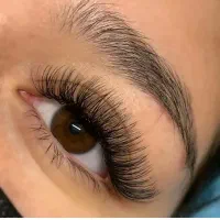 تخفیفت کاشت مژه و آموزش
