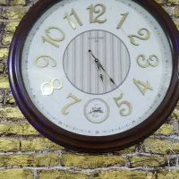 ساعت دیواری