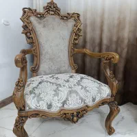 مبل سلطنتی 9نفرع به همراه میزو عسلی