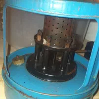 چراغ نفتی|کلکسیون اشیاء عتیقه|همدان, |دیوار