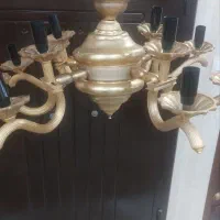 دو عدد لوستر و یک عدد اباژور