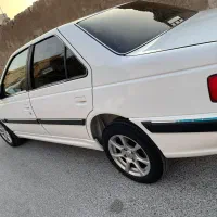 پژو پارس نیمه فول ۴۰۲
