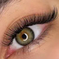 کاشت مژه
