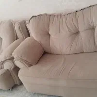 مبلمان با میز تلویزیون