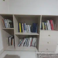 کتابخانه جا دار و کشو دار