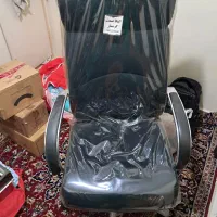 صندلی مدیریتی با تحمل وزن بالا