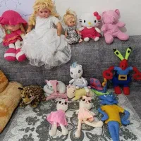 تعدادی عروسک