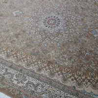 ۱ عدد فرش ۹ متری....