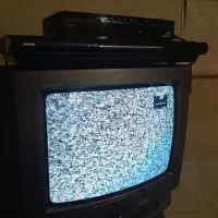 تلویزیون و دستگاه دیجیتال و دی وی دی