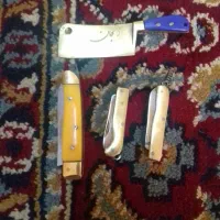 چند عدد چاقو قدیمی همه از نوع برنج هستند 2200000