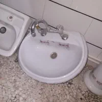 کاسه و پایه روشویی در حدنو