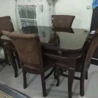 میز ناهار خوری چهار نفره زیبا و محکم و خوش رنگ
