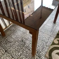 میز چوبی