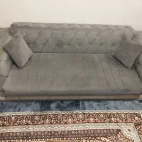 فروش فوری مبل سه نفره خاکستری به علت مهاجرت