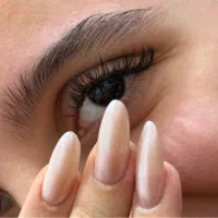 اکستنشن مژه و لیفتو لمینت مژه و ابرو