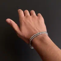دستبند کارتیر