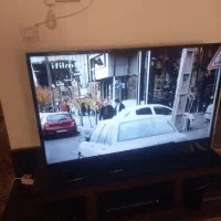 یکدستگاه تلویزیون ۵۰اینج ای وا