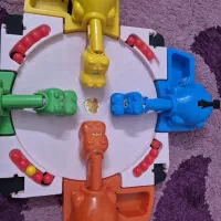 اسباب بازی اسباب آبی گرسنه