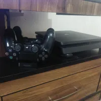 Ps4 اسلیم ۱ترا فول گیم درحد نو خیلی کم استفاده شده