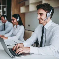 دعوت به همکاری در شرکت بازرگانی