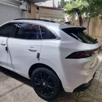 لاماری سفید برج ۱۰ مدل ۱۴۰۳ به رویت صفر ۴ هزار کار