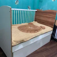 تخت بچه|تخت و صندلی بچه|لاهیجان, کاروانسرابر|دیوار