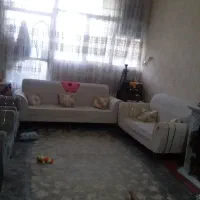 منزل مسکونی طبقه هم کف دسترسی  ب مدرسه مدرسه