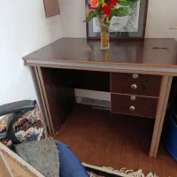 میز کار وصندلی