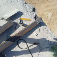 فروش و نصب والپست. جوشکاری نبشی کشی. اسکلت فلزی|خدمات پیشه و مهارت|ملایر, |دیوار