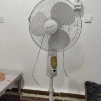 پنکه ایستاده