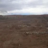 زمین چهار دیواری ۲۰۰۰ متر مربع آب و برق و گاز