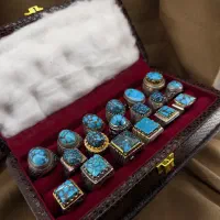 فیروزه نیشابوری عقیق یمنی